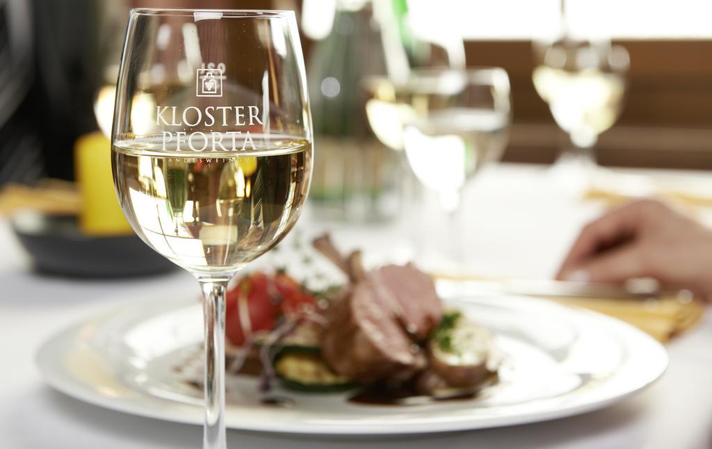נאומבורג Ferienwohnung Weingut Kloster Pforta חדר תמונה