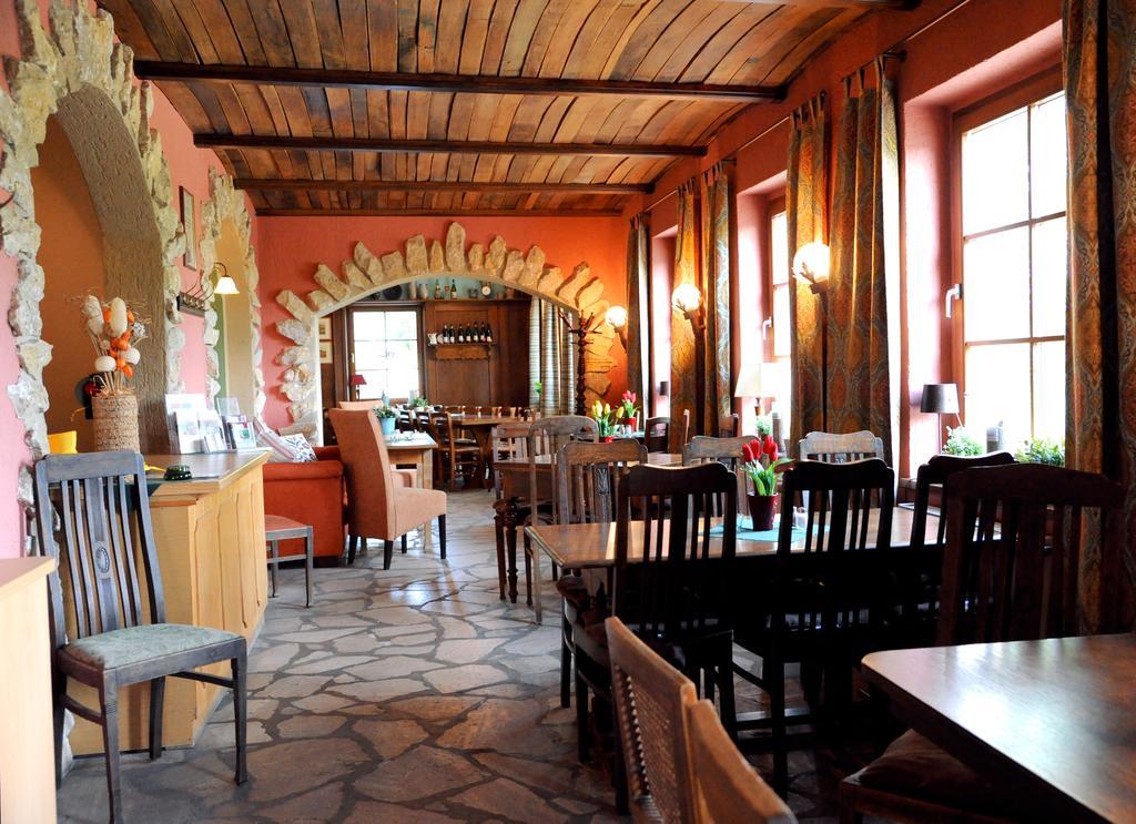 נאומבורג Ferienwohnung Weingut Kloster Pforta חדר תמונה