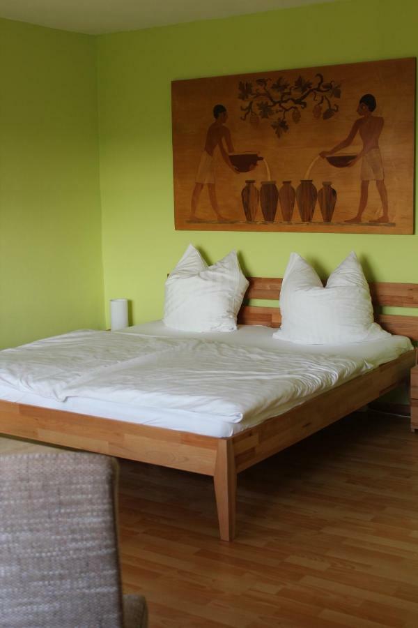 נאומבורג Ferienwohnung Weingut Kloster Pforta מראה חיצוני תמונה